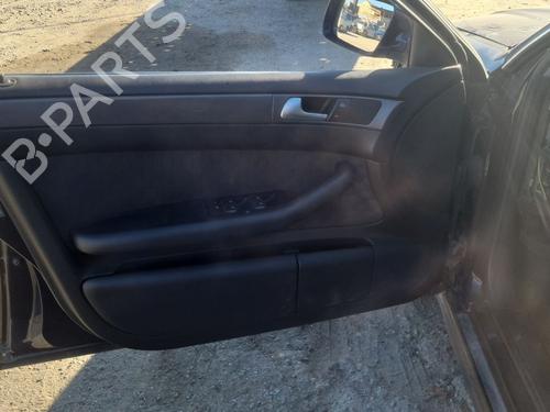 Commandes au volant AUDI A6 C5 Avant (4B5, 4B6) 2.5 TDI | BP31104630E15 