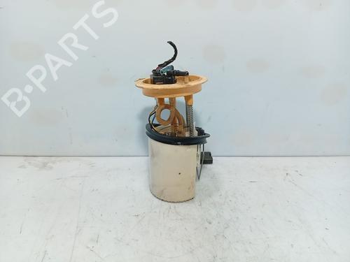 Used Fuel pump Fuel pump VW PASSAT B7 (362) 2.0 TDI (140 hp) 33977273 33977273