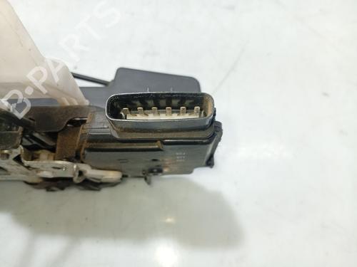 Front left lock KIA CARENS III MPV (UN) 2.0 CRDi 115 | BP31099165C98