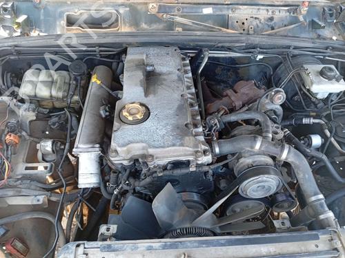 Motor LAND ROVER DISCOVERY II (L318) [1998-2004]  32700870