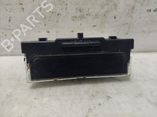 Used Display monitor RENAULT MEGANE II (BM0/1_, CM0/1_) 1.6 16V (112 hp) 31103500