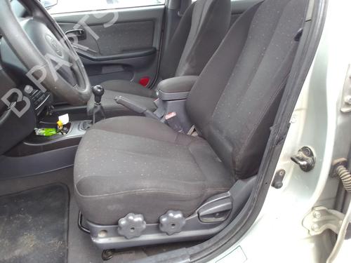 Other HYUNDAI ELANTRA III (XD) 2.0 CRDi | BP24125695O1 