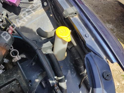 windscreen-washer-tank-opel-astra-g-saloon-t98-1998-1999-2000-2001-2002-2003-2004-2005-2006-2007-2008-2009-24935647 main image