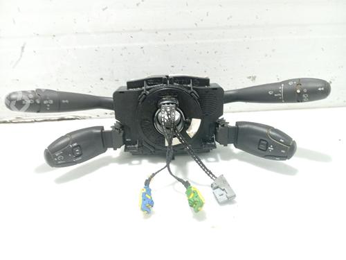 Used Steering wheel controls CITROËN XSARA PICASSO (N68) 1.6 HDi (90 hp) 31107745