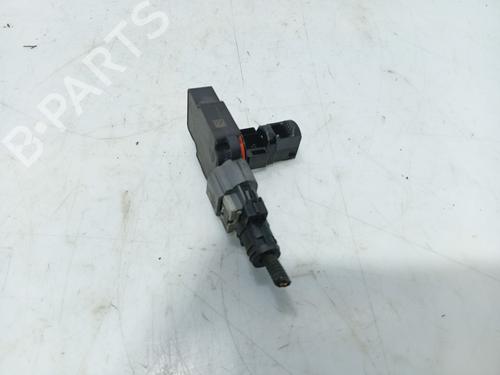 Luftmassemåler CHEVROLET AVEO Hatchback (T300) 1.3 D (95 hp) 32305638