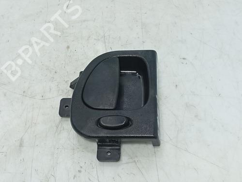 Højre bagtil invendig håndtag HYUNDAI H-1 / STAREX Bus (A1) 2.5 TD (80 hp) 32424642