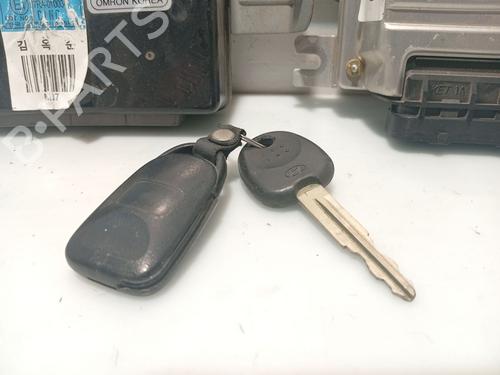 Engine control unit (ECU) HYUNDAI TUCSON (JM) 2.0 | BP25439430M57 