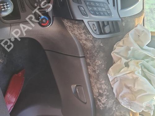 Right front fog light FORD FIESTA VI (CB1, CCN) 1.0 EcoBoost | BP31104388C31 