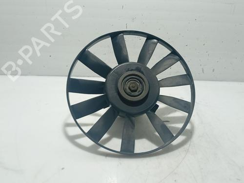 Used Radiator fan Radiator fan 32035165 32035165