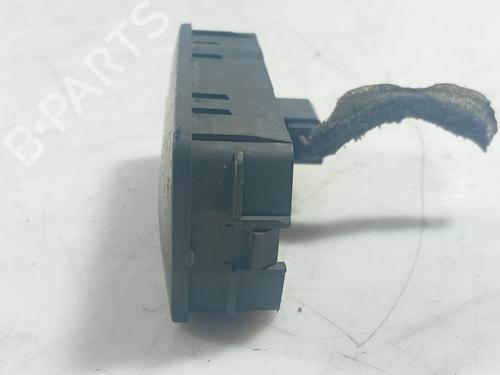 Right front window switch OPEL VECTRA C GTS (Z02) 1.9 CDTI (F68) | BP40515693I26 - Image 3