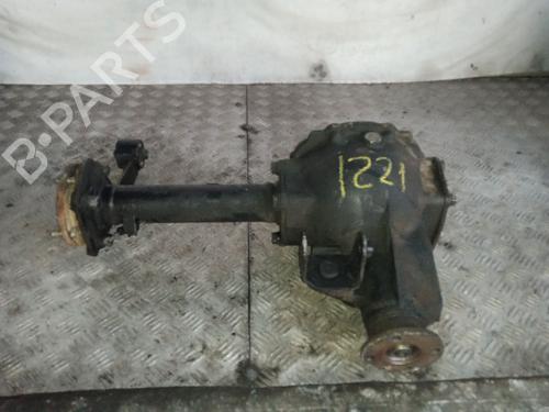 Differential, foran MITSUBISHI GALLOPER (JK-01) 2.5 TD intercooler (99 hp) 24684986