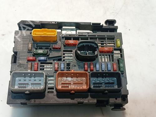 Used Electronic module Electronic module CITROËN C4 II (NC_) 1.6 HDi 90 (92 hp) 33421692 33421692