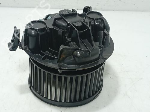 Heater blower motor RENAULT MEGANE II Saloon (LM0/1_) 1.5 dCi (LM02, LM13, LM2A) | BP32303943M62