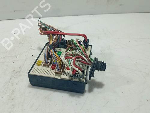Used Fuse box Fuse box 38409804 38409804