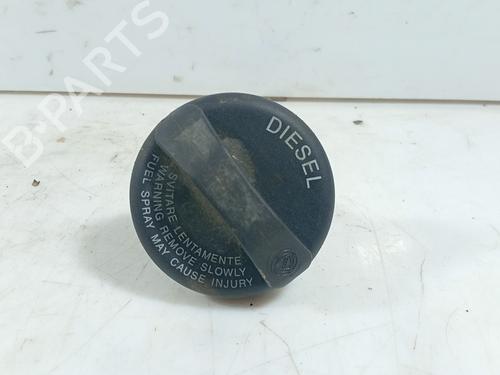 fuel-cap-fiat-stilo-192_-2001-2002-2003-2004-2005-2006-2007-2008-2009-2010-40086342 main image