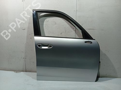 Used Right front door Right front door 33434688 33434688