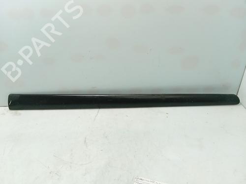 door-moulding-trim-citroen-c3-i-fc_-fn_-2002-2003-2004-2005-2006-2007-2008-2009-2010-2011-2012-2013-24639129 main image