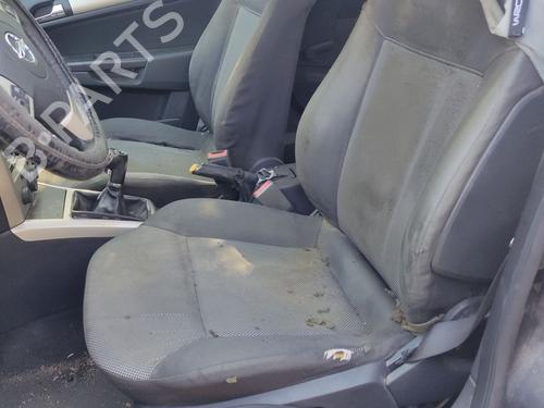 Steering wheel controls OPEL ASTRA H (A04) 1.6 (L48) | BP31111183E15 