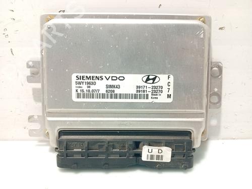 Used Engine control unit (ECU) HYUNDAI TUCSON (JM) 2.0 (141 hp) 22767343