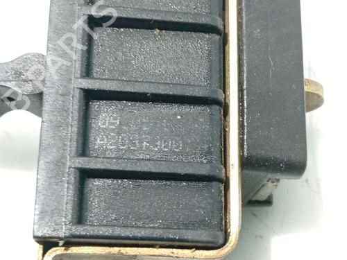 Hinge/Door check strap MERCEDES-BENZ C-CLASS (W203) C 180 (203.035) | BP31112598C146