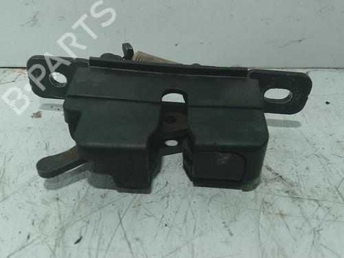 Used Tailgate lock Tailgate lock KIA RIO I Saloon (DC_) 1.5 16V (98 hp) 39981149 39981149