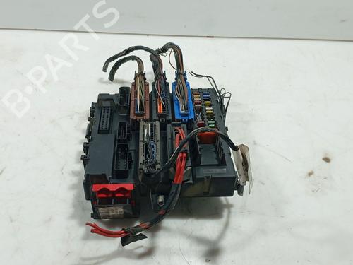 Caja reles / fusibles Caja reles / fusibles 38411531 38411531