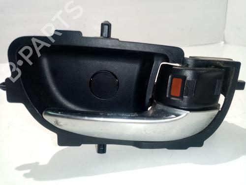 rear-right-interior-door-handle-toyota-auris-estate-_e18_-2013-2014-2015-2016-2017-2018-24694753 main image