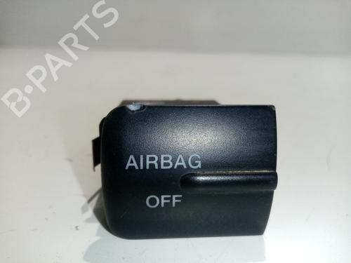 switch-seat-leon-1m1-1m1919235a-1999-2000-2001-2002-2003-2004-2005-2006-19009706 main image