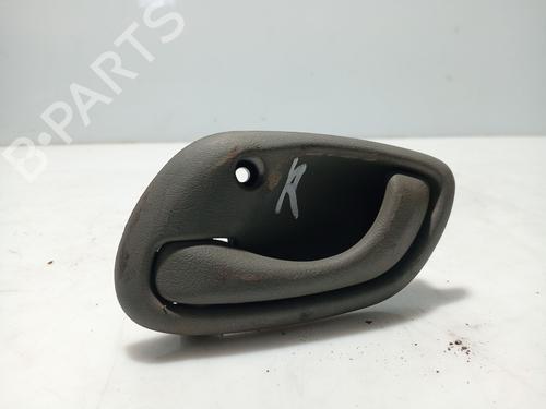 Used Front right interior door handle SUZUKI WAGON R+ (MA) 1.3 (RB413) (76 hp) 31100811