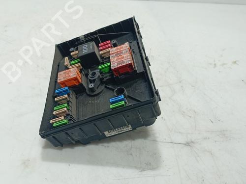 Used Fuse box Fuse box 37540710 37540710
