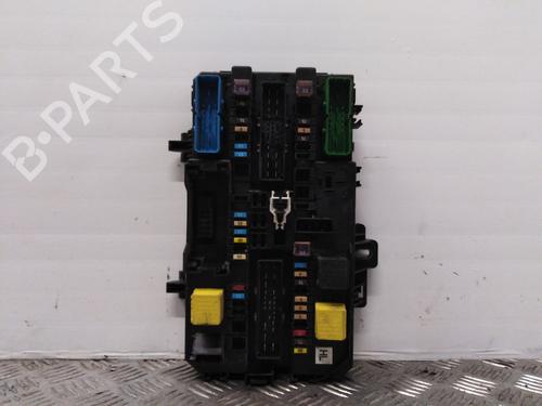 fuse-box-opel-astra-h-a04-13206763-5dk00866972-2004-2005-2006-2007-2008-2009-2010-2011-2012-2013-2014-18991754 main image