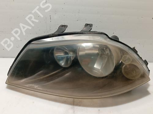 Used Left headlight SEAT IBIZA III (6L1) 1.4 16V (86 hp) 31939065