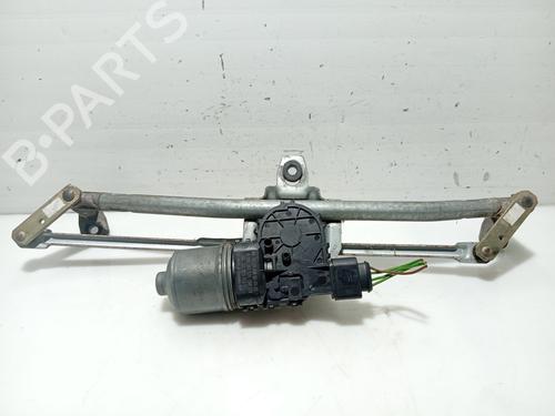 Used Front wiper motor AUDI A3 (8L1) 1.9 TDI (130 hp) 31098223