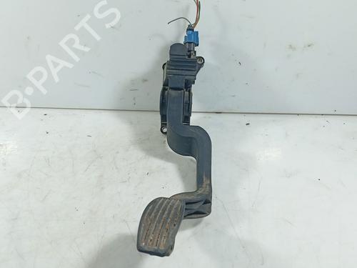 pedal-fiat-stilo-192_-2001-2002-2003-2004-2005-2006-2007-2008-2009-2010-40086339 main image