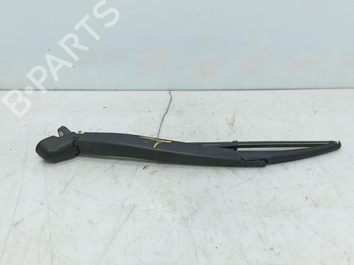 Used Rear windshield wiper arm Rear windshield wiper arm 37460272 37460272