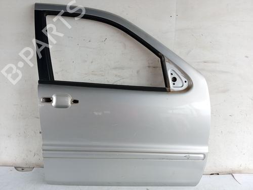 Used Right front door Right front door MERCEDES-BENZ M-CLASS (W163) ML 270 CDI (163.113) (163 hp) 33799525 33799525