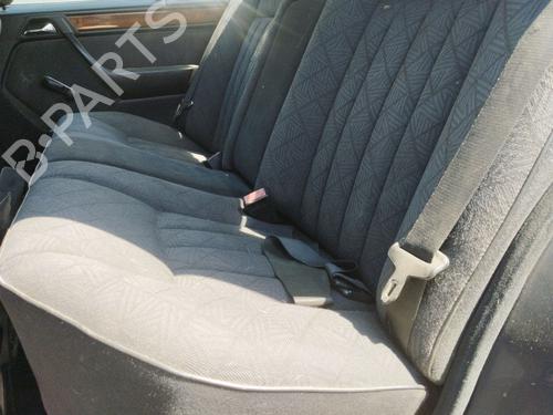 Left front indicator MERCEDES-BENZ 124 Saloon (W124) 200 D (124.120) | BP31105045C32 