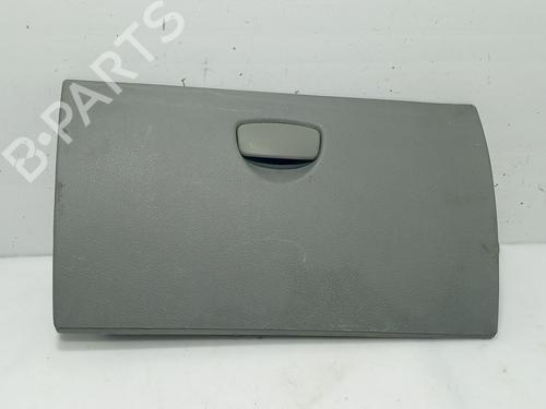 Porta-luvas Porta-luvas RENAULT CLIO II (BB_, CB_) 1.5 dCi (B/CB07) (65 hp) 34382947 34382947
