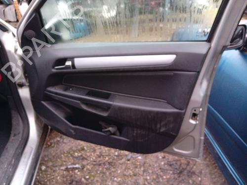 Seat buckle OPEL ASTRA H (A04) 1.7 CDTI (L48) | BP32305679I32