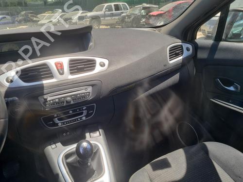 Left front window motor RENAULT GRAND SCÉNIC III (JZ0/1_) 1.9 dCi (JZ0J, JZ0N, JZ1K, JZ1S) | BP31107906E21 