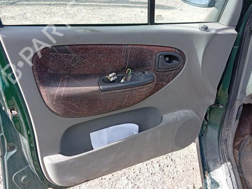 Lève-vitre arrière droit RENAULT SCÉNIC I MPV (JA0/1_, FA0_) 1.9 dTi (JA0N) | BP31111244C25 