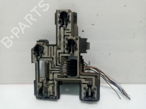 Used Lamp holder OPEL VECTRA B (J96) [1995-2004]  22345142