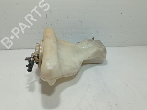 Used Windscreen washer tank Windscreen washer tank MERCEDES-BENZ E-CLASS (W124) E 300 D (124.131) (136 hp) 32732688 32732688