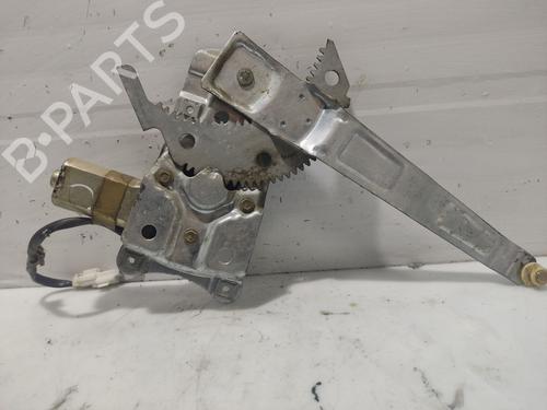 Alzavetro posteriore sinistro MAZDA 323 F VI Hatchback (BJ) [1998-2004]  31098655