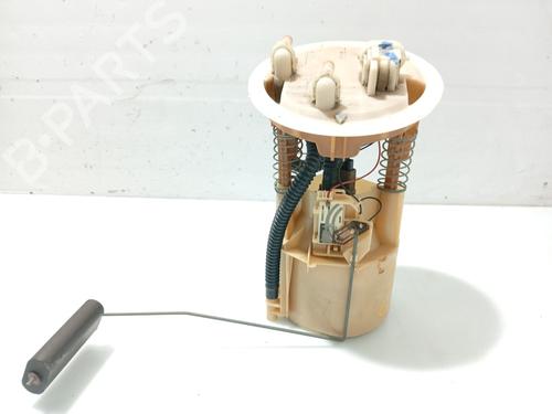 Used Fuel pump RENAULT MEGANE I Classic (LA0/1_) 1.6 16V (LA00, LA04, LA0B, LA11, LA16, LA19, LA1J, LA1K,... (107 hp) 25482292