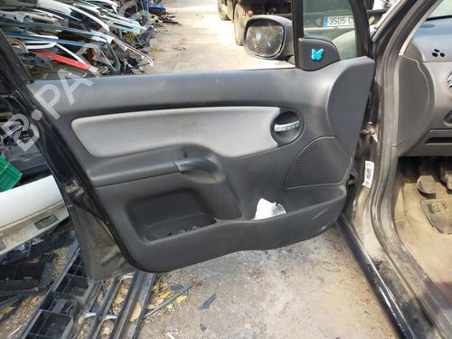 Lamp holder CITROËN C3 I (FC_, FN_) 1.4 HDi | BP32096070L10 