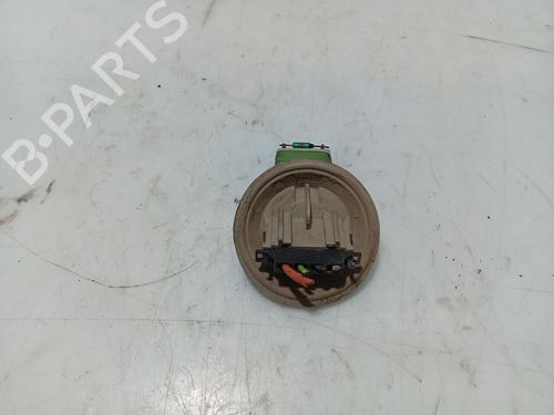 Used Heater resistor AUDI A4 B5 (8D2) 1.9 TDI (116 hp) 31101672