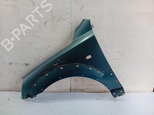 Forskærm venstre KIA SORENTO I (JC) 2.5 CRDi 4WD (140 hp) 31443335