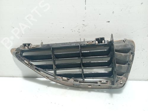 Grille RENAULT MEGANE I Classic (LA0/1_) 1.6 16V (LA00, LA04, LA0B, LA11, LA16, LA19, LA1J, LA1K,... | BP31105460C40