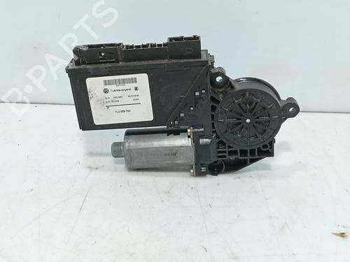 Used Right rear window motor Right rear window motor 33287700 33287700